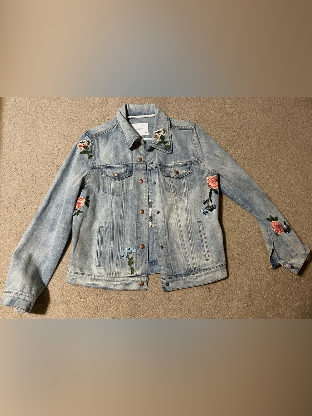 NWOT Olivaceous Embroidered Denim Jacket